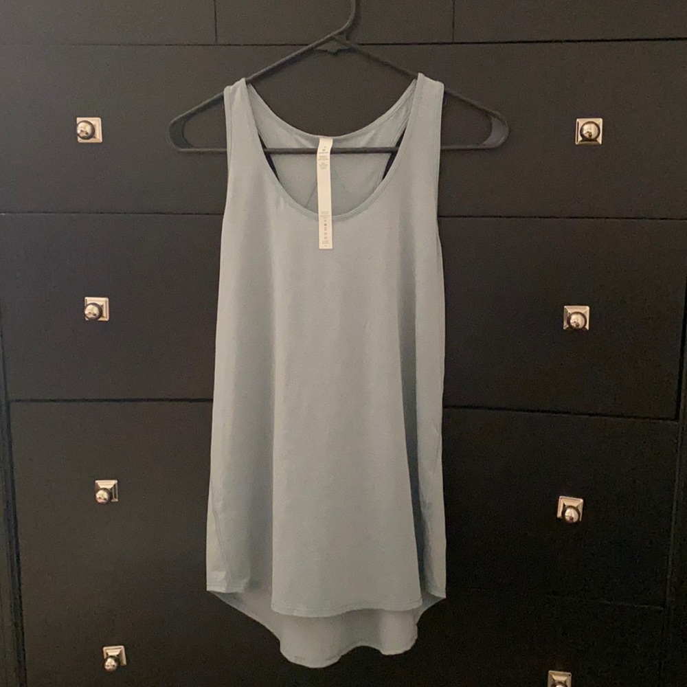 Lululemon Essential Tank Pleated: blue cast 6